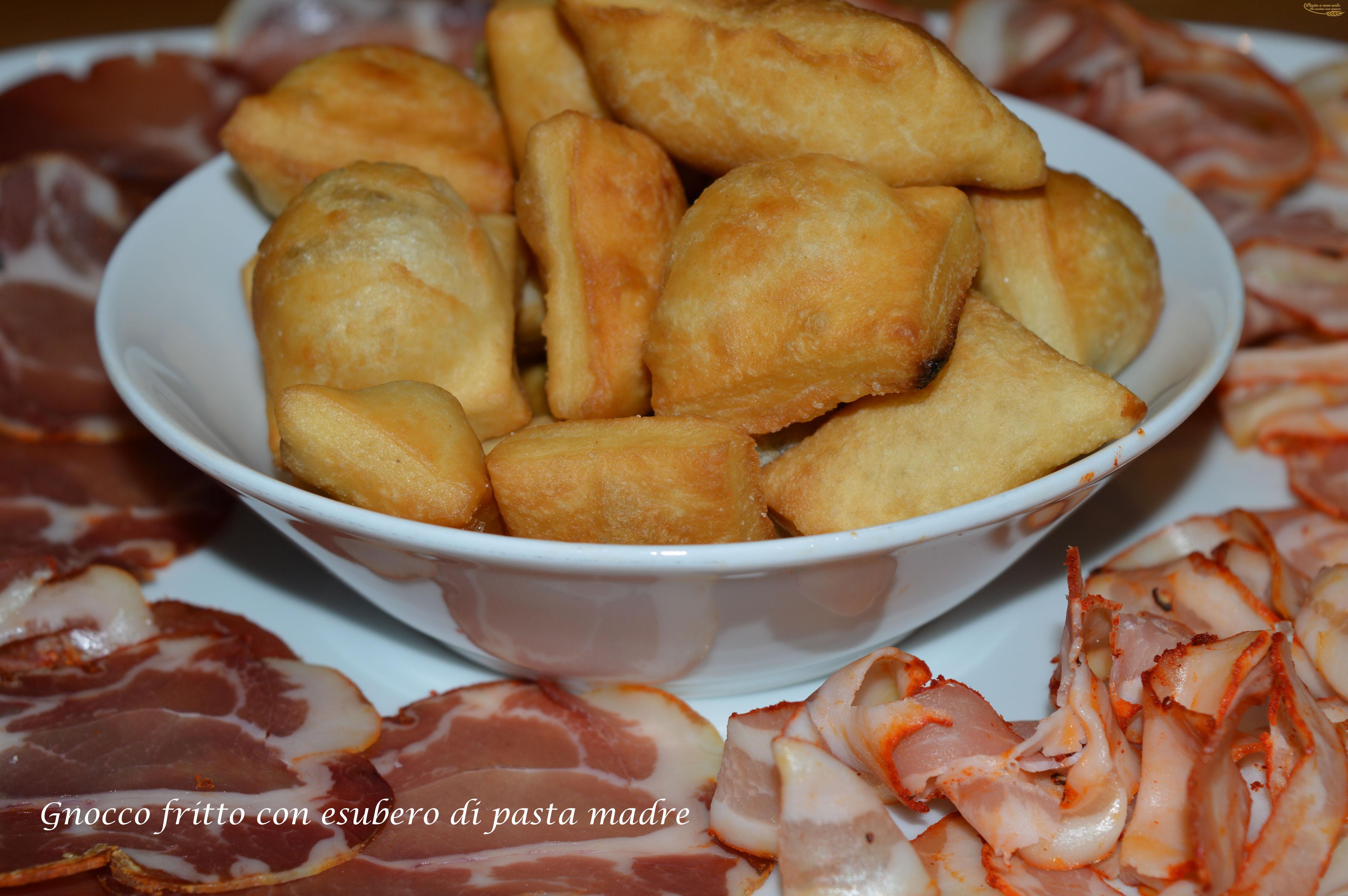 Gnocco fritto con esubero di pasta madre