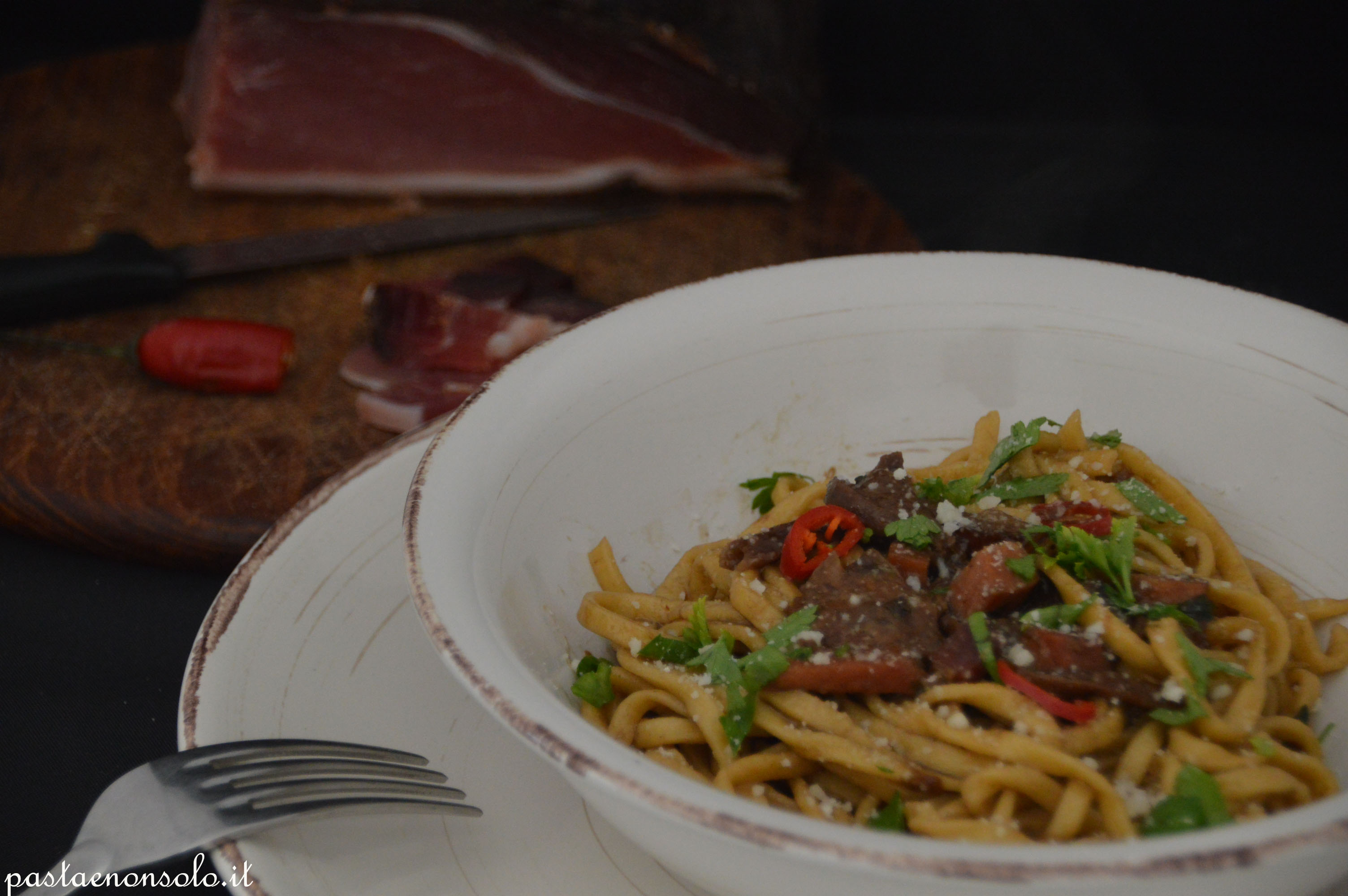 Tagliolini freschi funghi porcini e speck | Pasta e non solo!